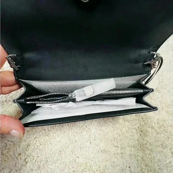 KATE SPADE DISNEY PARKS MINNIE MOUSE LEATHER WALLET CROSSBODY BAG NWT - Picture 5 of 13